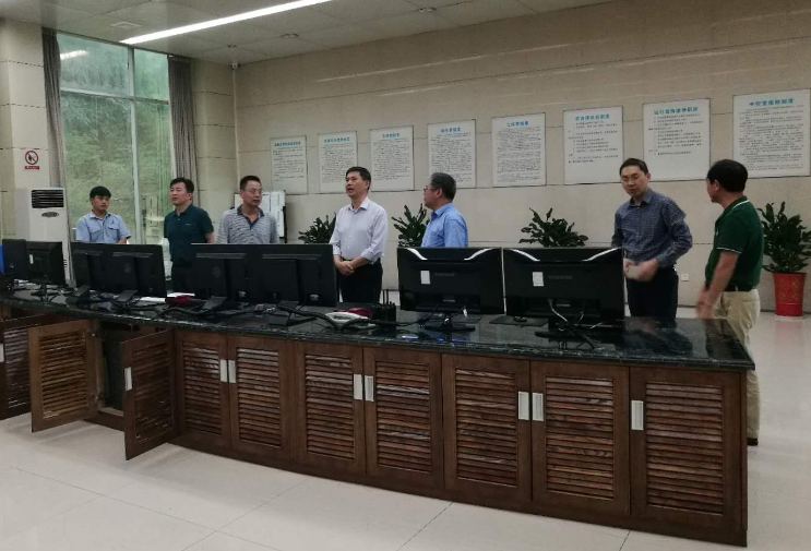 华体会平台-华体会(中国)一站式服务平台
发展集团党委副书记李一辉调研湘雅博爱康复医院和株洲航电分公司