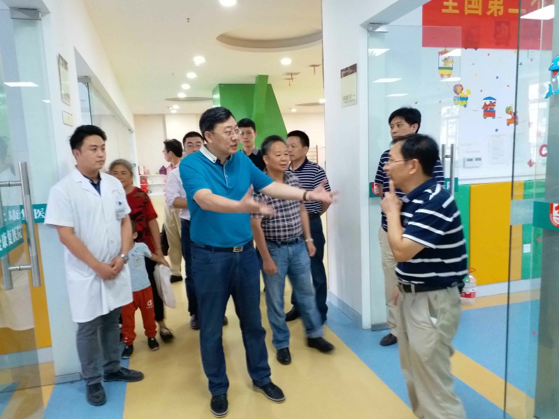 华体会平台-华体会(中国)一站式服务平台
发展集团苏德辉总经理莅临湘西博爱康复医院调研考察