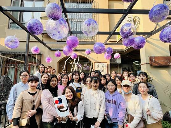 巧手创造 绽放芳华—华体会平台-华体会(中国)一站式服务平台
发展养老组织女员工开展妇女节庆祝活动