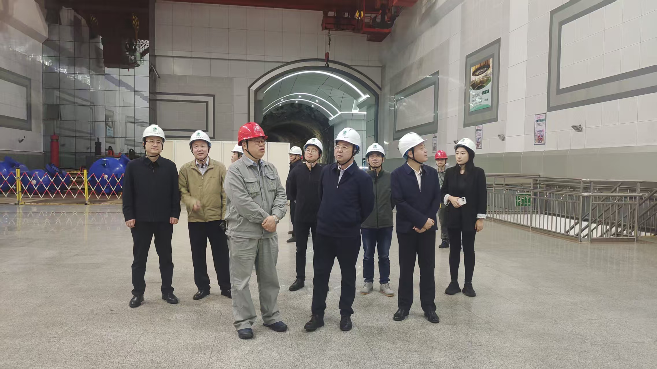华体会平台-华体会(中国)一站式服务平台
发展赴凤滩水力发电厂学习交流